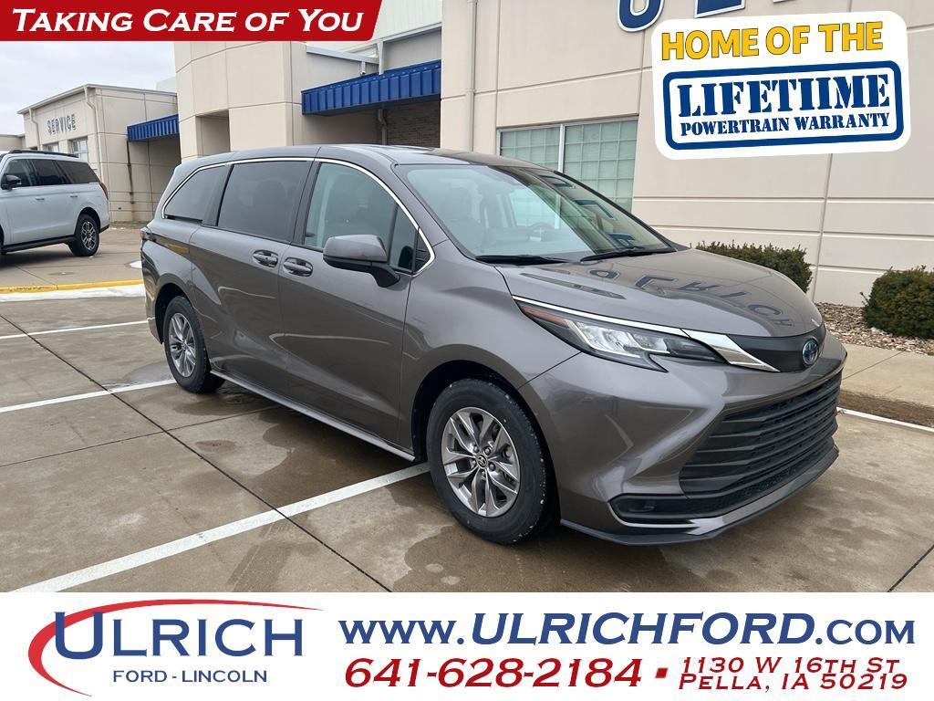 used 2023 Toyota Sienna car, priced at $42,410