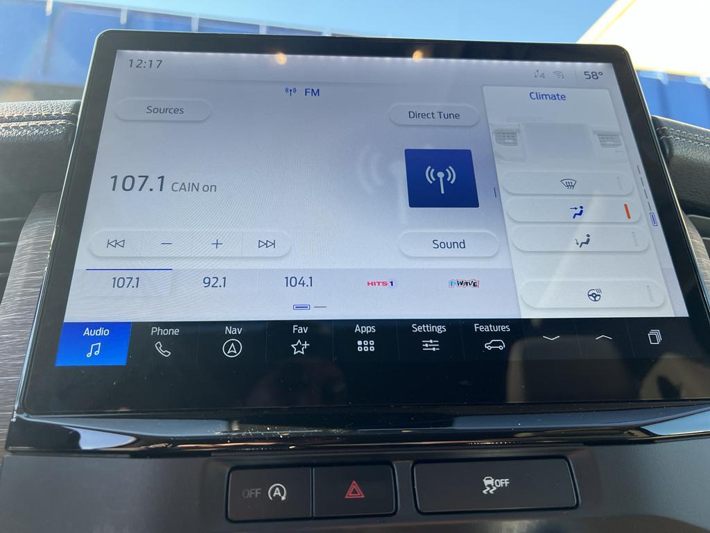 used 2024 Ford Expedition car, priced at $49,652