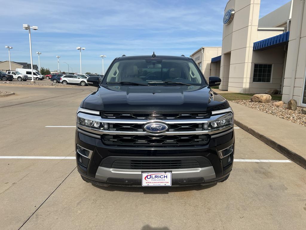 used 2024 Ford Expedition car, priced at $49,652