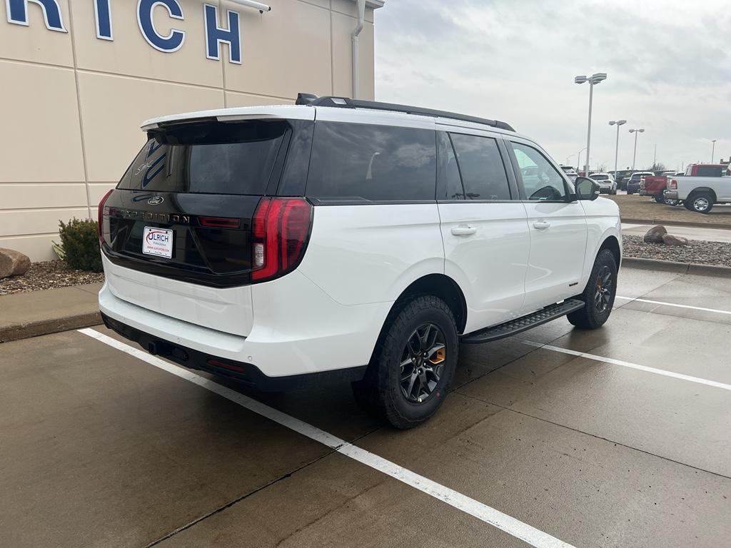 new 2026 Ford Expedition car, priced at $84,490