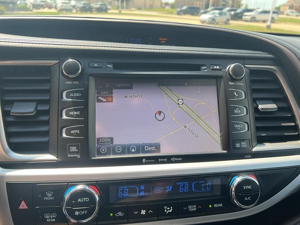 used 2019 Toyota Highlander car, priced at $24,900