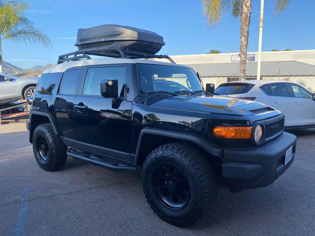 used 2014 Toyota FJ Cruiser car, priced at $23,995