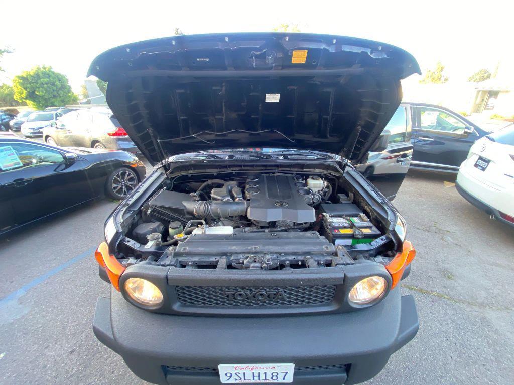 used 2014 Toyota FJ Cruiser car, priced at $23,995