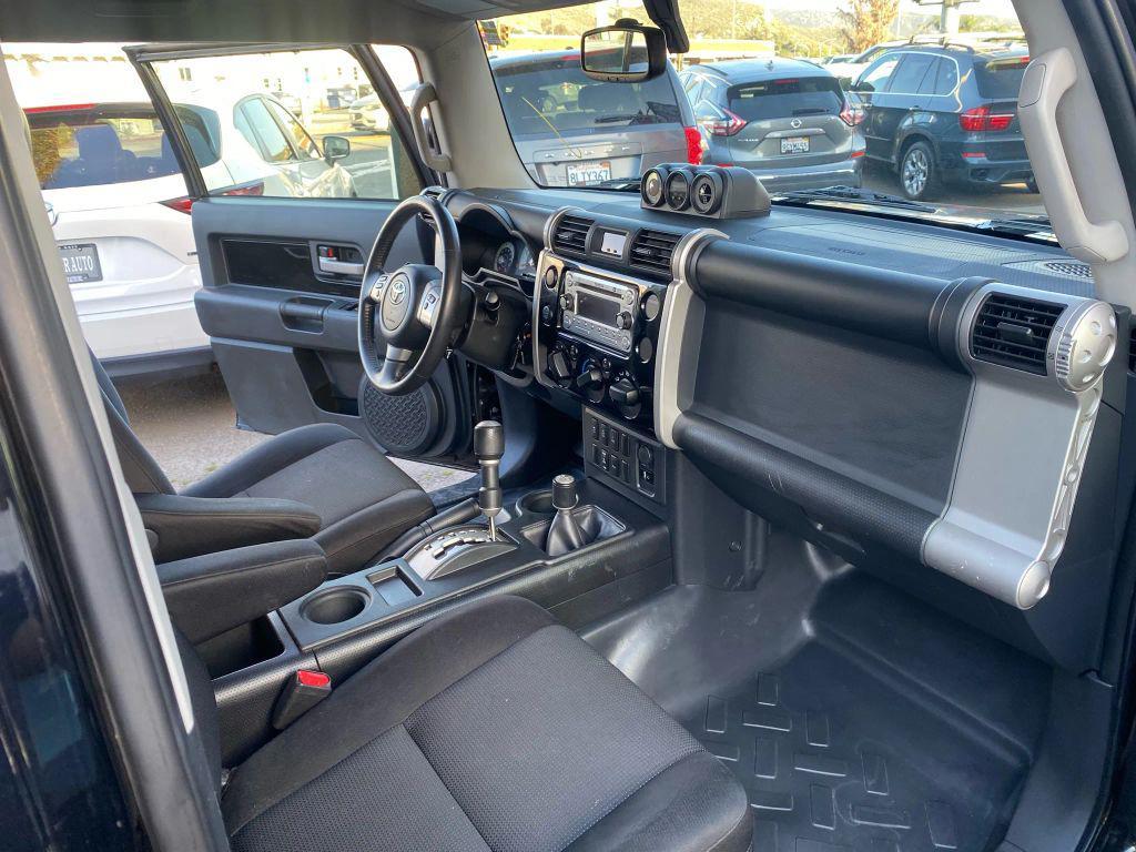 used 2014 Toyota FJ Cruiser car, priced at $23,995