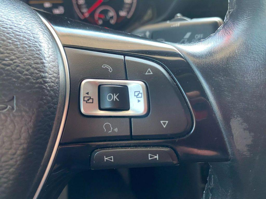 Reflex Silver Metallic 2020 Volkswagen Passat 2.0T SE