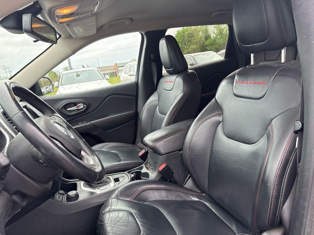 used 2014 Jeep Cherokee car, priced at $13,199