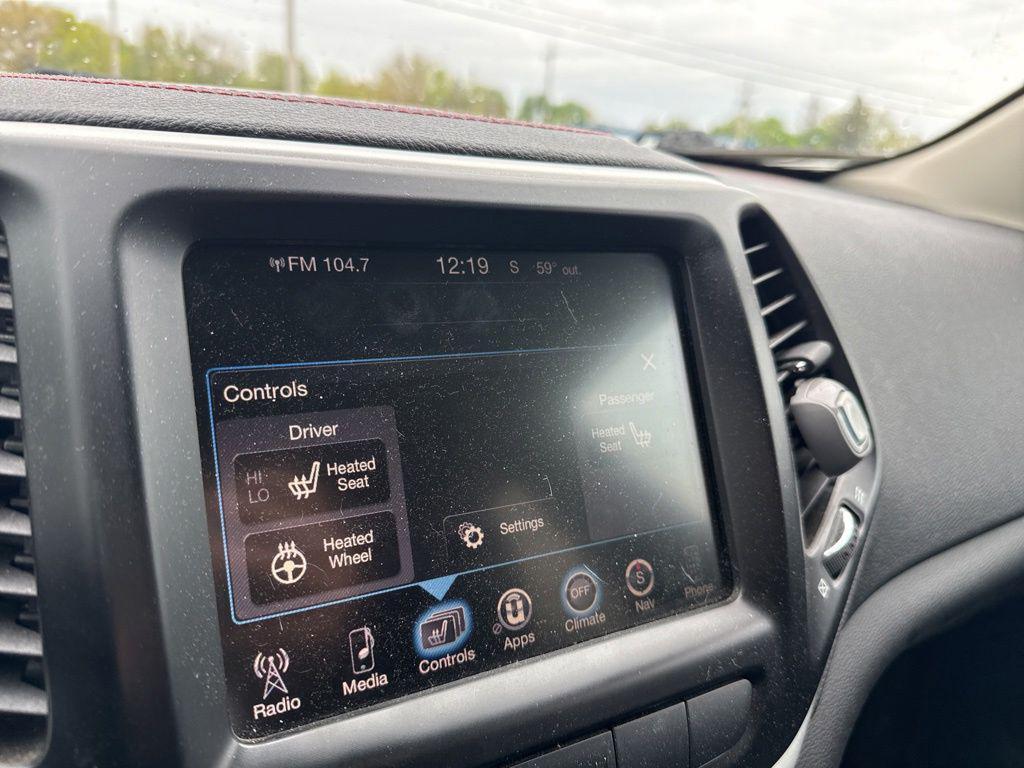 used 2014 Jeep Cherokee car, priced at $13,199