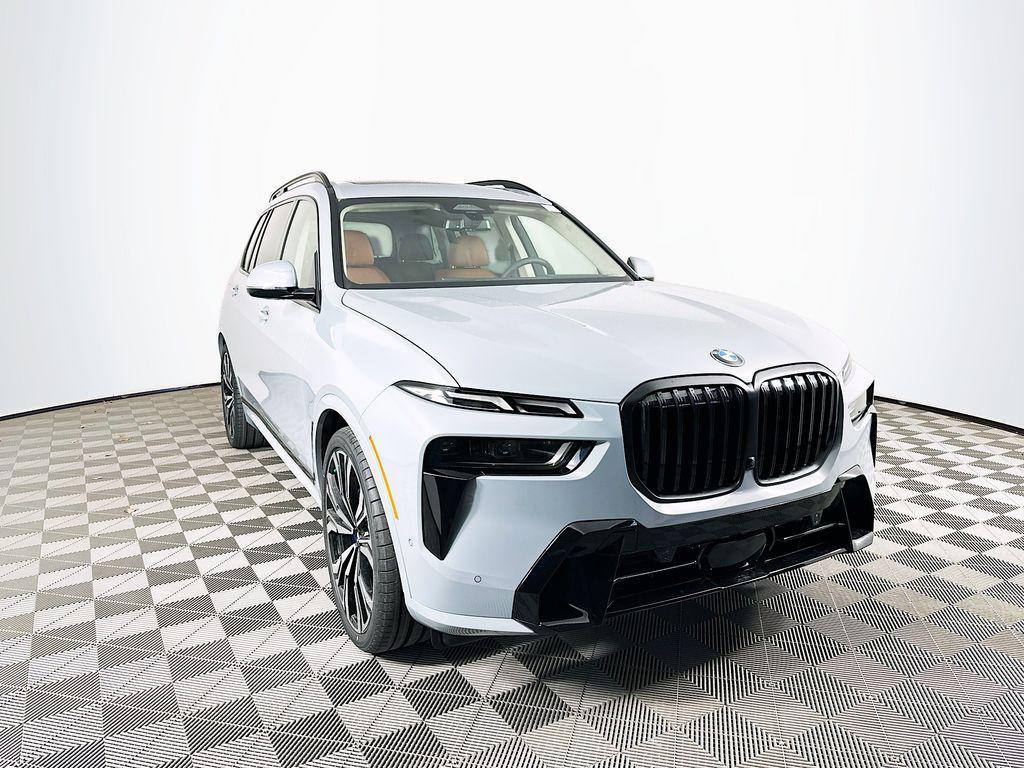 new 2026 BMW X7 car, priced at $108,505
