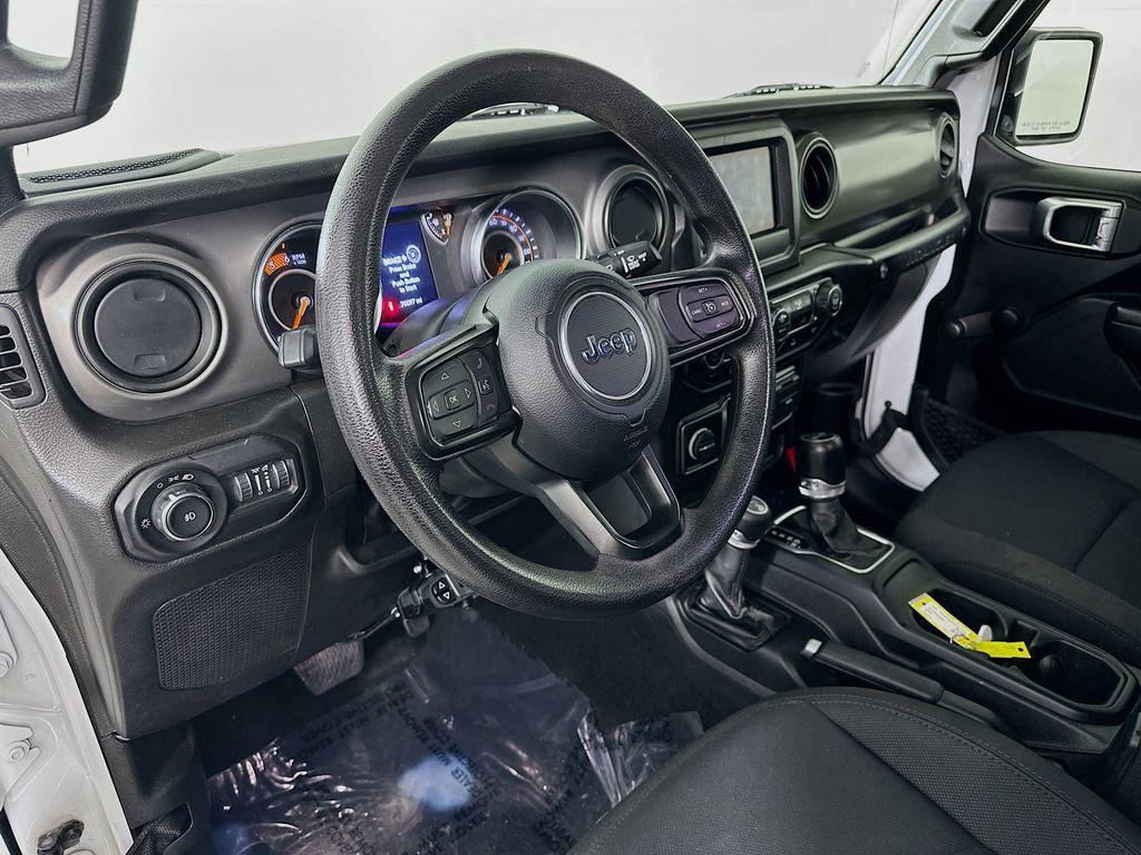 used 2022 Jeep Wrangler Unlimited car, priced at $24,598