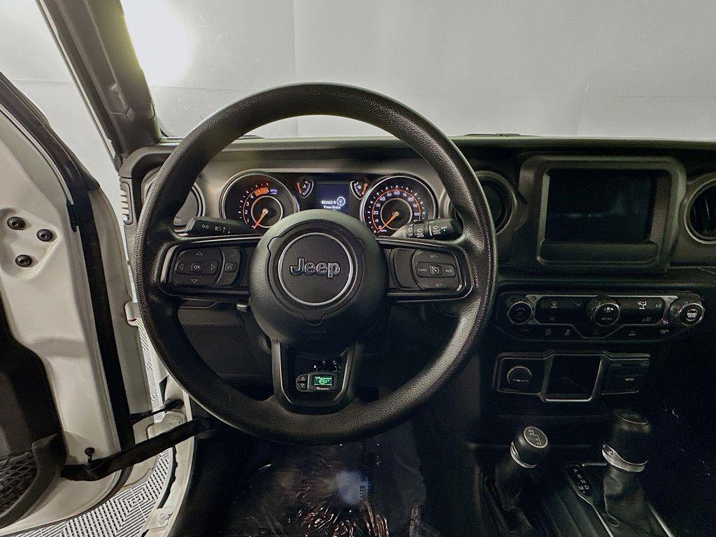 used 2022 Jeep Wrangler Unlimited car, priced at $24,598