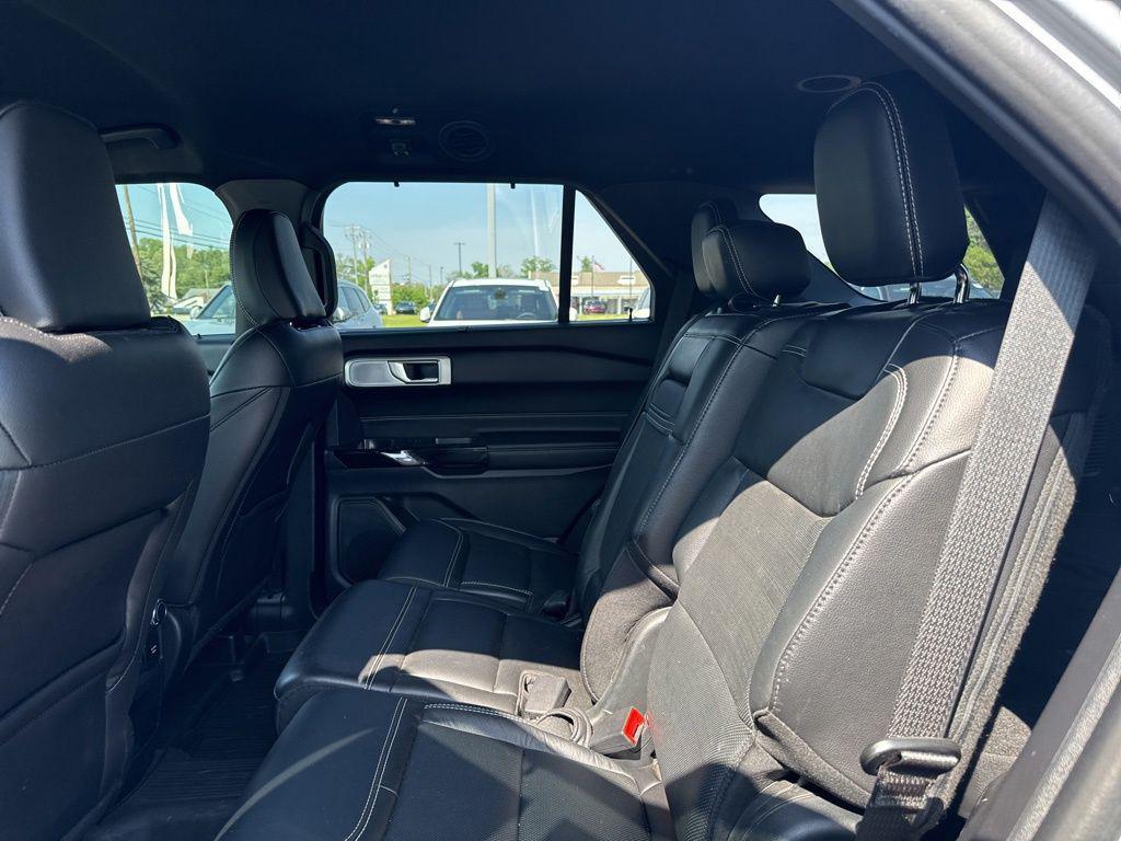 used 2021 Ford Explorer car, priced at $33,999
