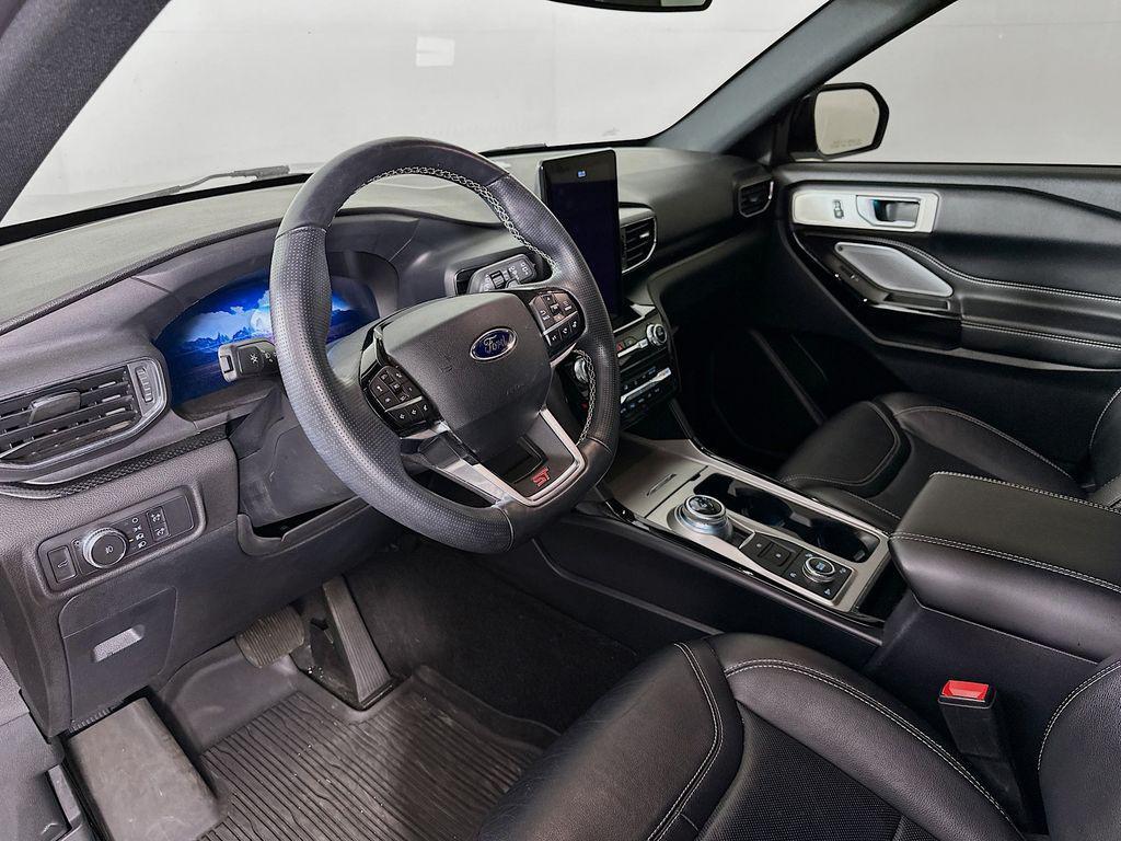used 2021 Ford Explorer car, priced at $31,904
