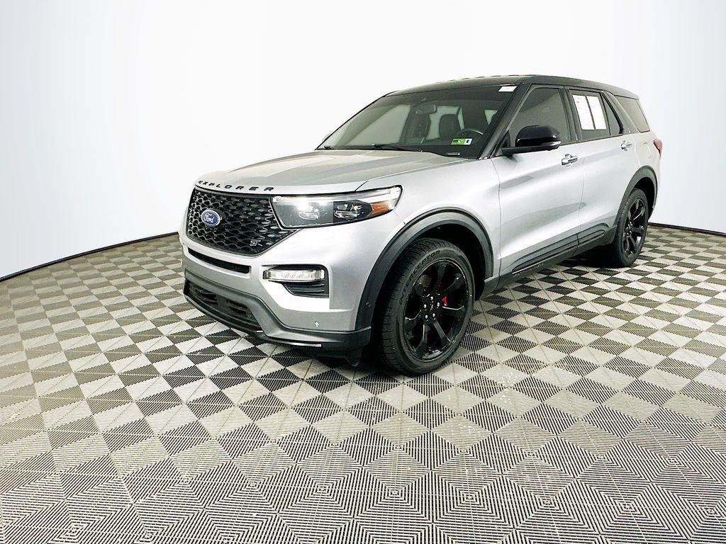 used 2021 Ford Explorer car, priced at $31,904