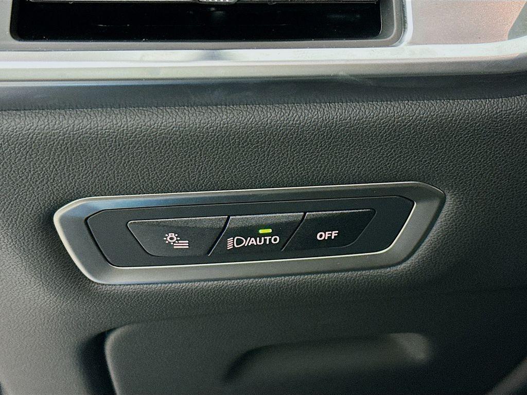 new 2026 BMW X7 car, priced at $94,565