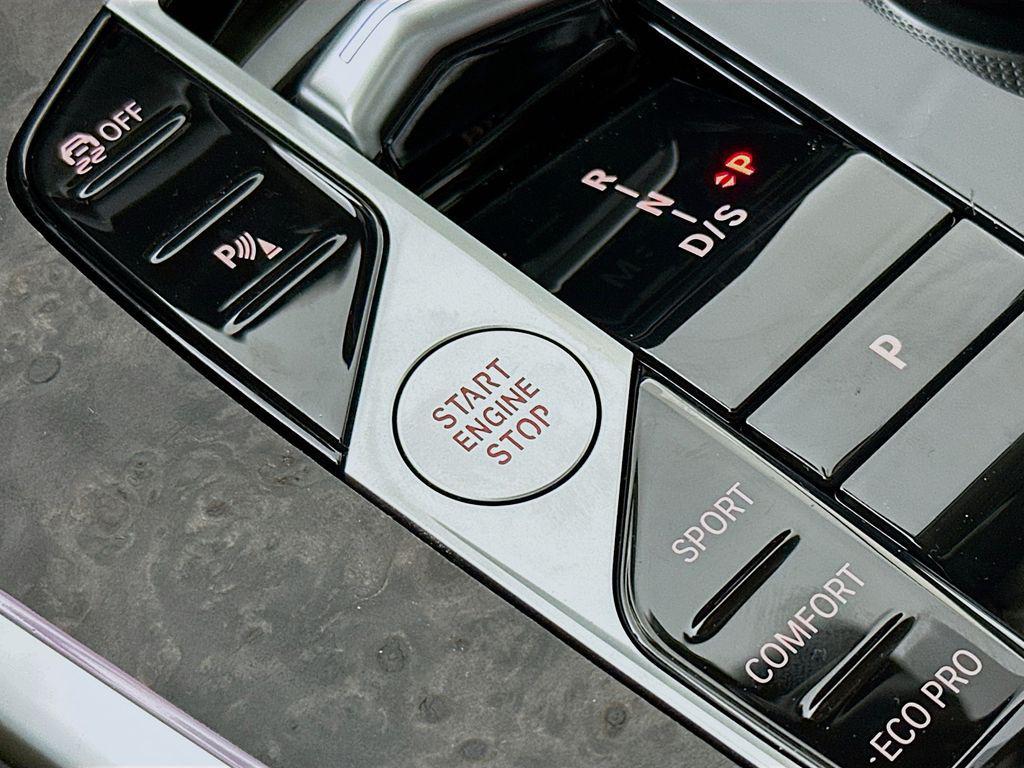 new 2026 BMW X7 car, priced at $94,565