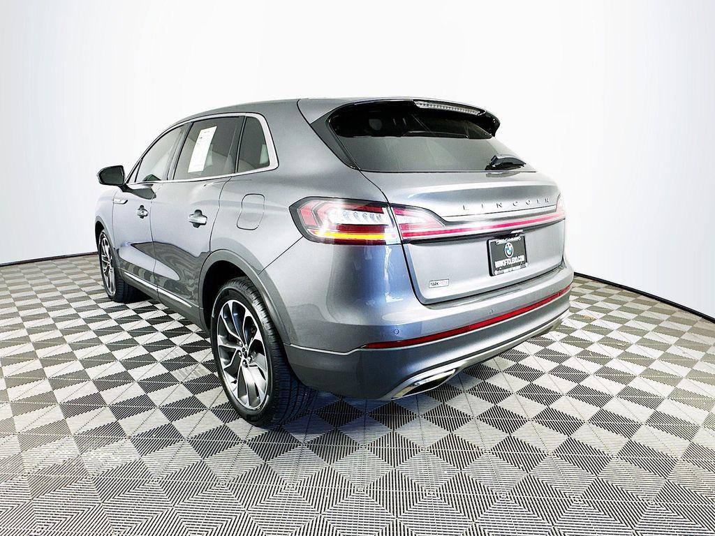 used 2022 Lincoln Nautilus car, priced at $29,999
