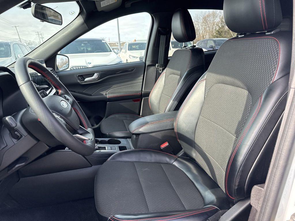 used 2023 Ford Escape car, priced at $20,189