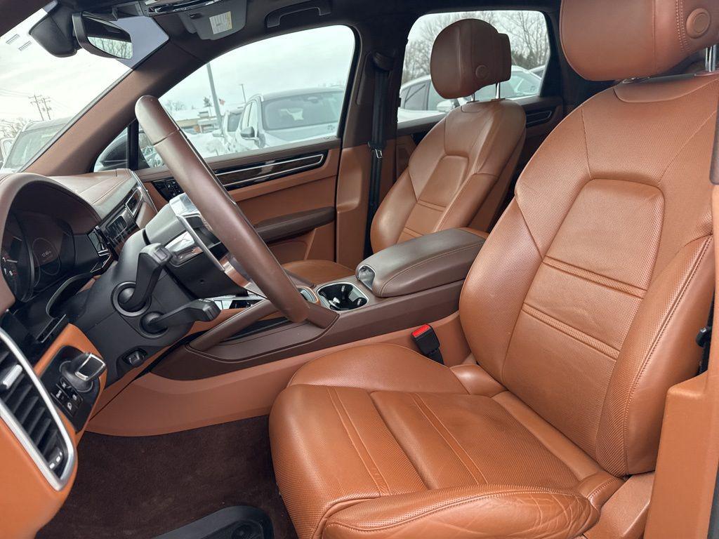 used 2019 Porsche Cayenne car, priced at $36,929