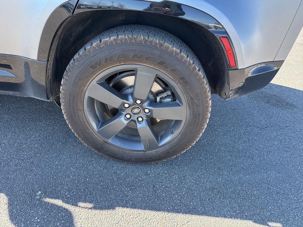 used 2022 Land Rover Defender car, priced at $50,999