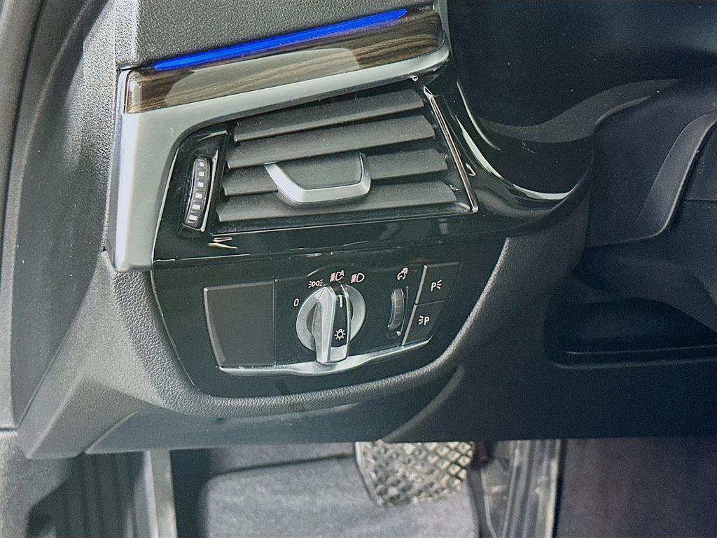 used 2021 BMW 530 car, priced at $27,499