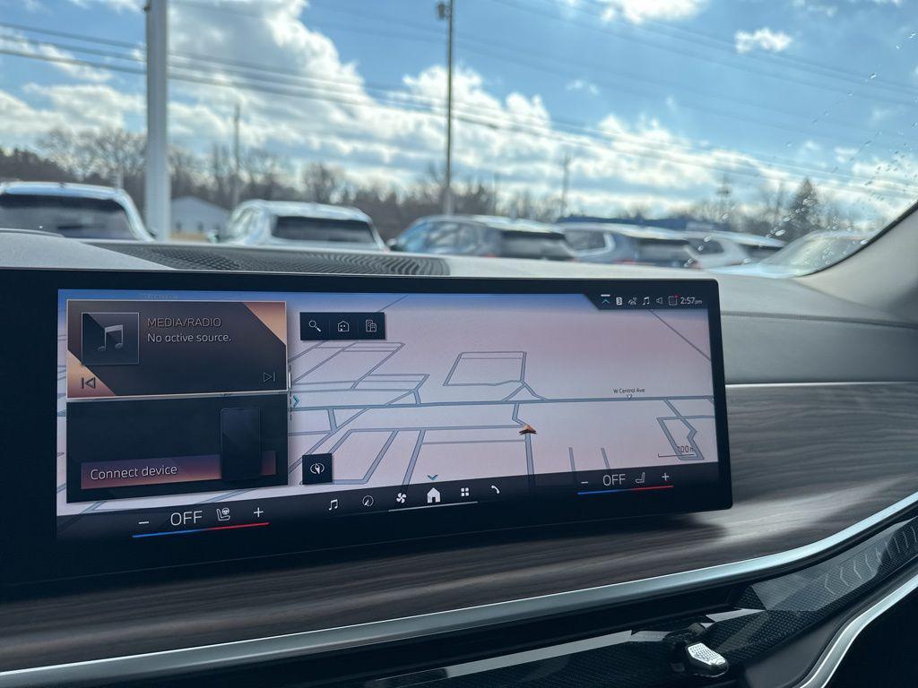 new 2026 BMW X7 car, priced at $94,800