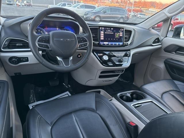 used 2024 Chrysler Pacifica car, priced at $30,522