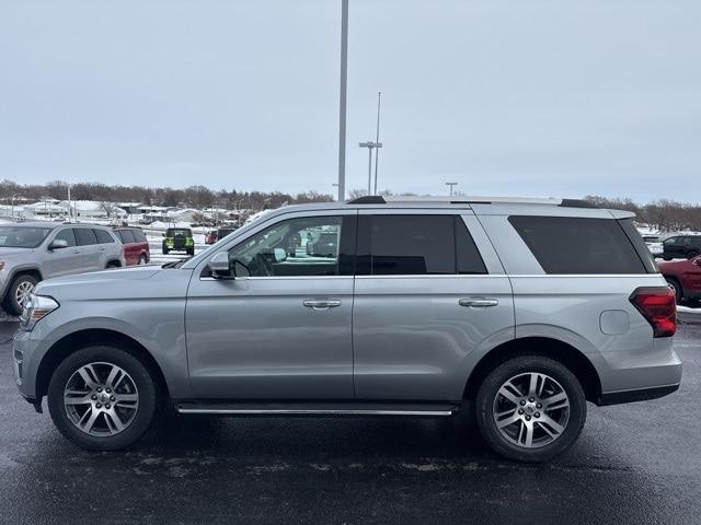 used 2022 Ford Expedition car, priced at $41,378
