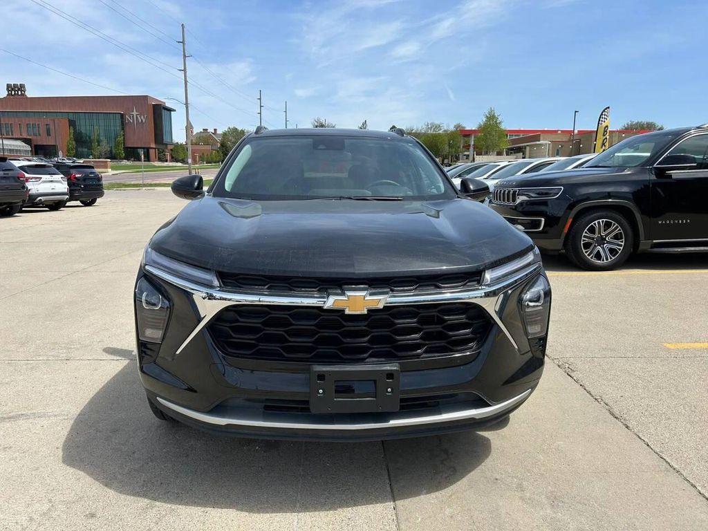 used 2025 Chevrolet Trax car, priced at $22,995