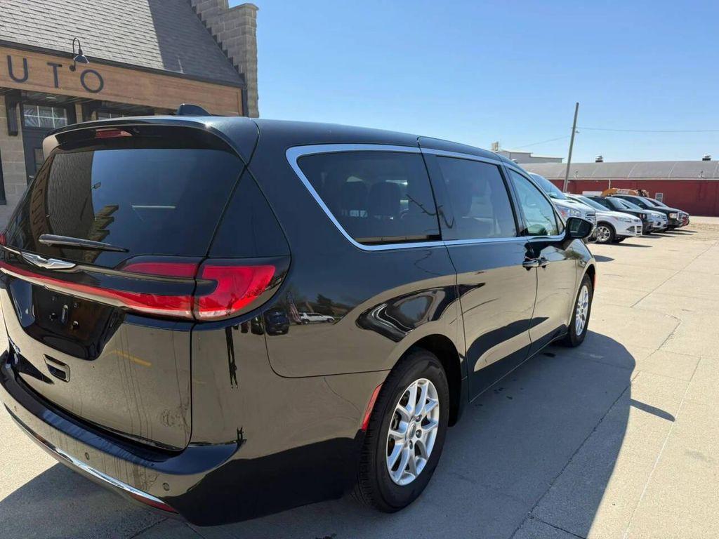used 2023 Chrysler Pacifica car, priced at $24,995