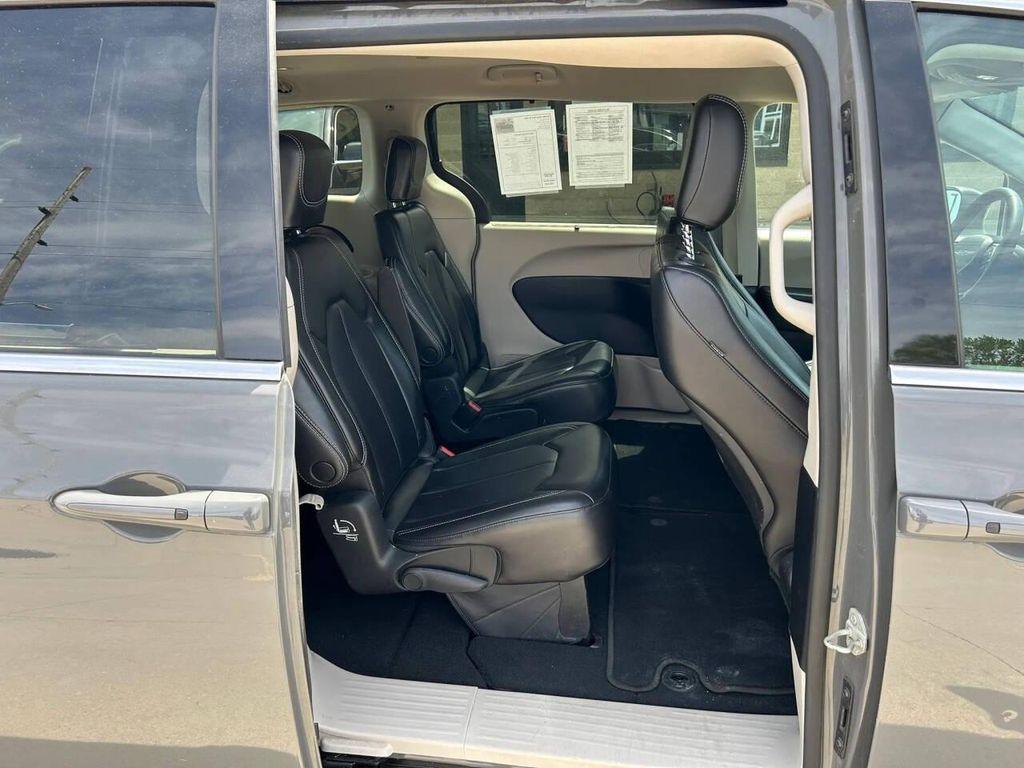 used 2023 Chrysler Pacifica car, priced at $25,595