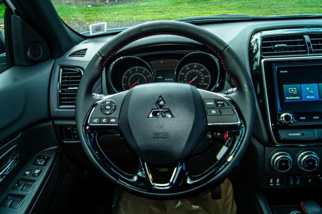 new 2025 Mitsubishi Outlander Sport car, priced at $31,238