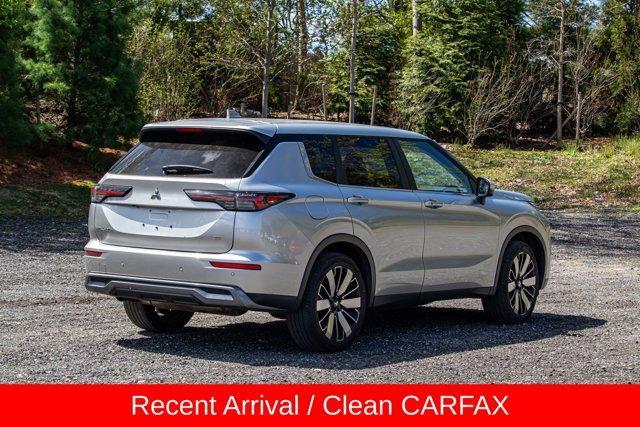 used 2025 Mitsubishi Outlander car, priced at $22,895