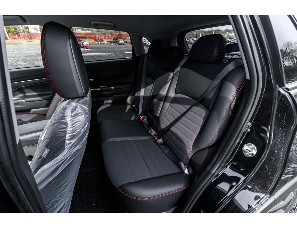 new 2024 Mitsubishi Outlander Sport car