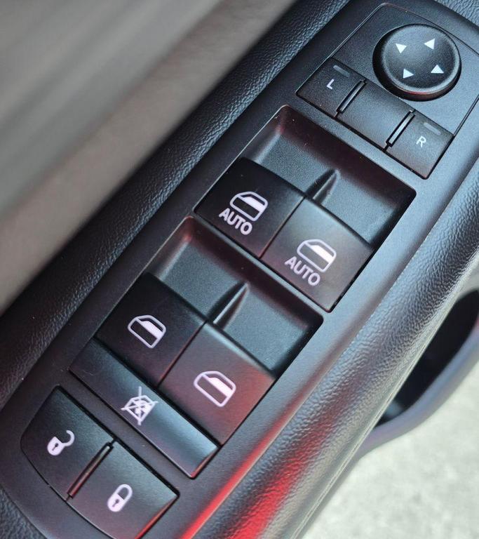 used 2019 Jeep Grand Cherokee car, priced at $16,800