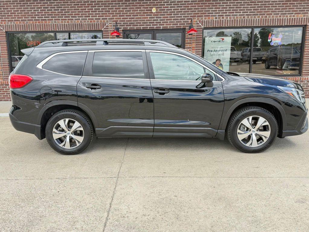 used 2023 Subaru Ascent car, priced at $27,700