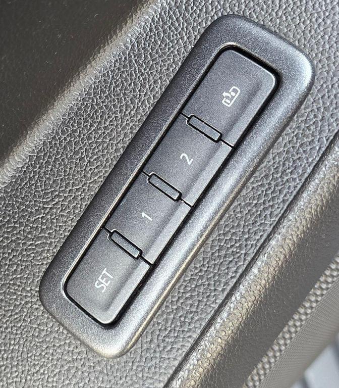 used 2019 Chevrolet Tahoe car, priced at $28,800