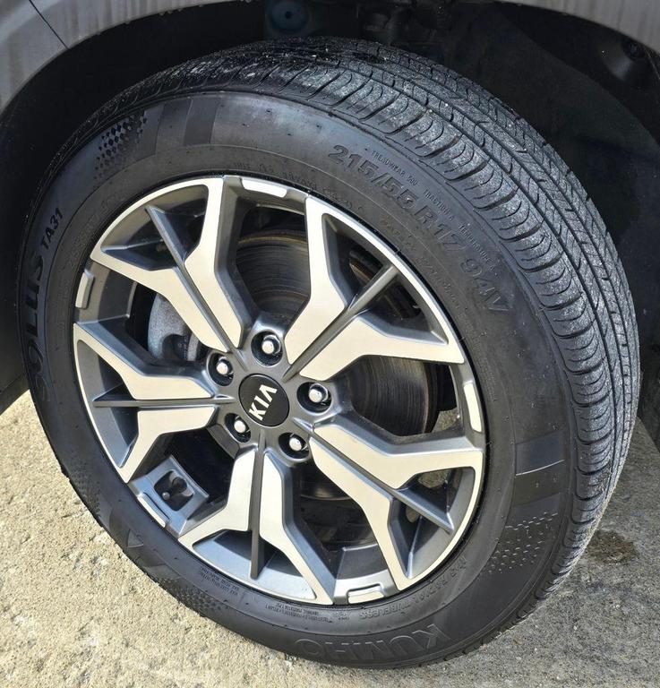 used 2021 Kia Seltos car, priced at $15,800