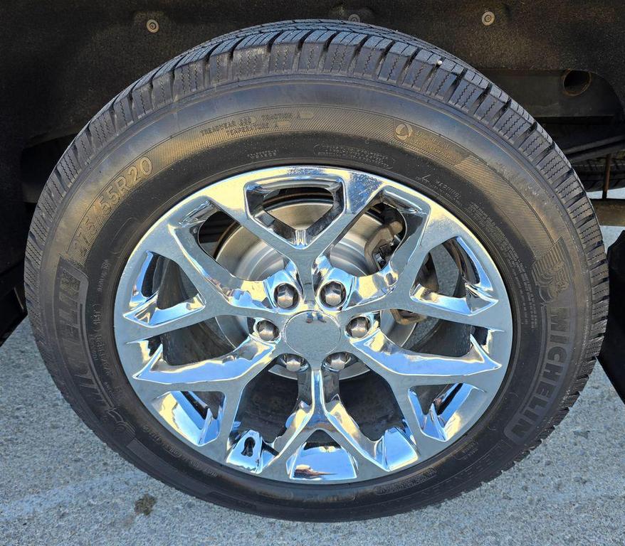 used 2021 Chevrolet Silverado 1500 car, priced at $32,800