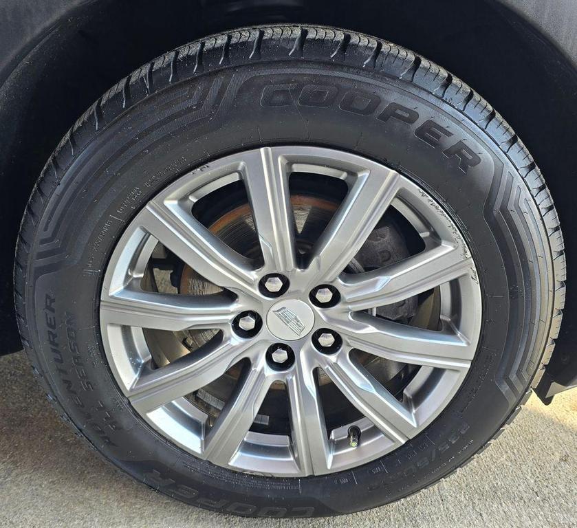 used 2020 Cadillac XT4 car, priced at $21,800