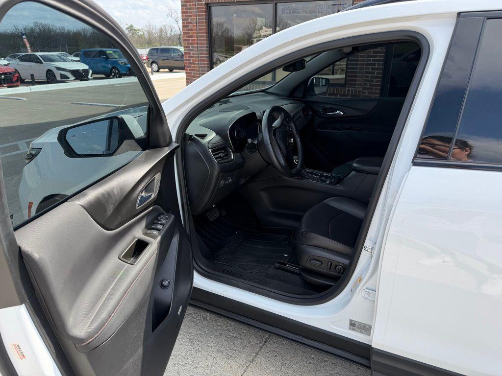 used 2022 Chevrolet Equinox car, priced at $20,800