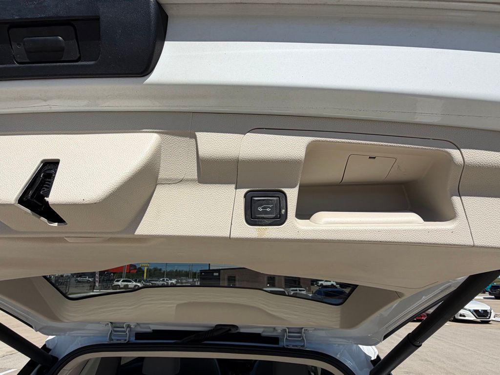 used 2023 GMC Acadia car, priced at $35,800