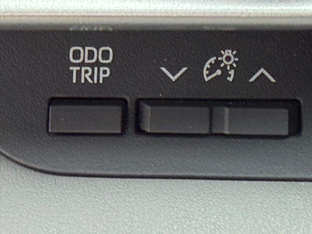 used 2022 Toyota Highlander Hybrid car, priced at $34,800