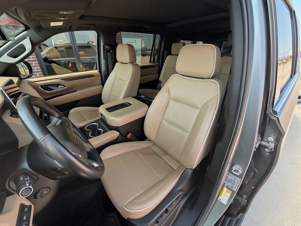 used 2023 Chevrolet Suburban car, priced at $49,800