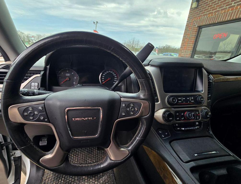 used 2016 GMC Yukon car, priced at $15,800