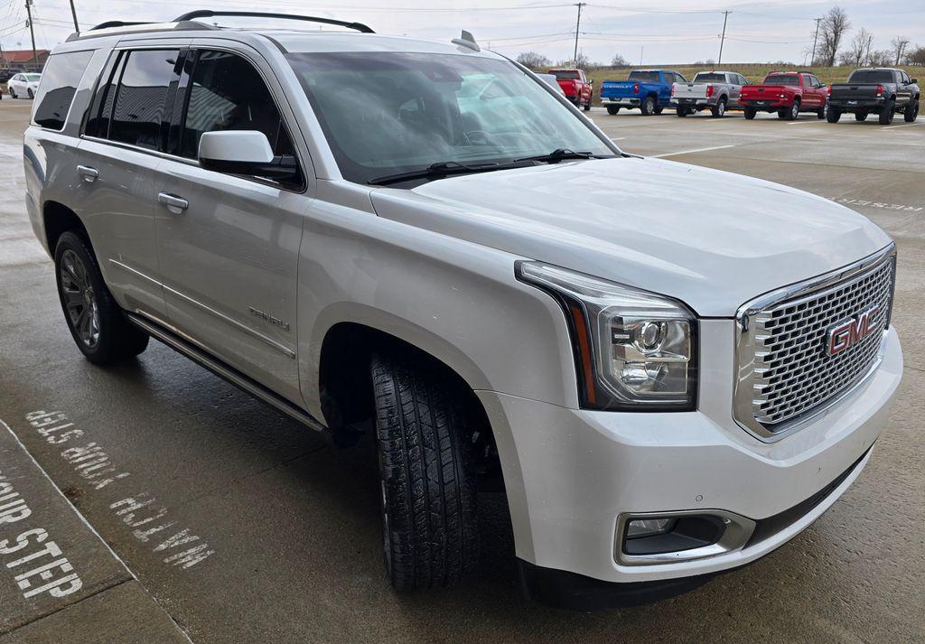 used 2016 GMC Yukon car, priced at $15,800