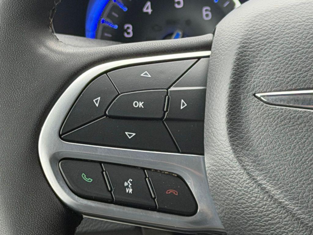 used 2023 Chrysler Pacifica car, priced at $24,700
