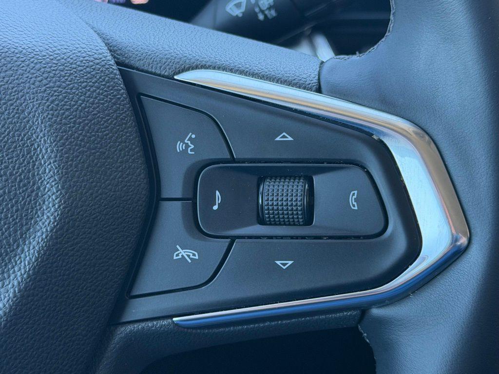 used 2025 Chevrolet Trax car, priced at $21,800