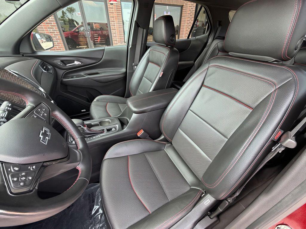 used 2023 Chevrolet Equinox car, priced at $27,800