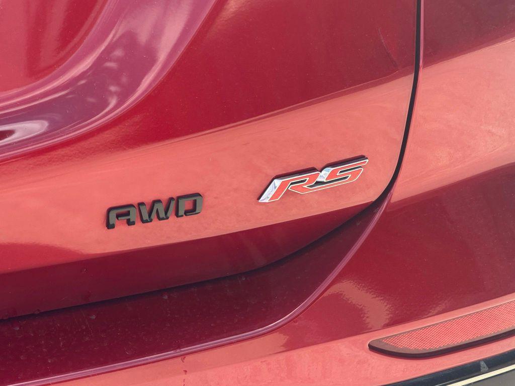 used 2023 Chevrolet Equinox car, priced at $27,800