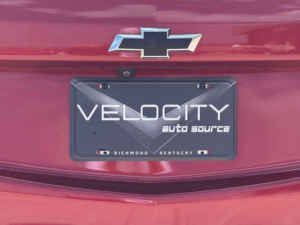 used 2023 Chevrolet Equinox car, priced at $27,800